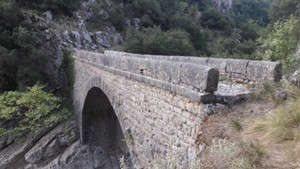 29c3bc93f5aef0cb3ad2fdd0f540e700f573c58d_poi_36.jpg
