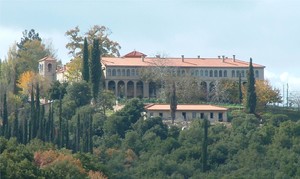 98cc6c8d0e14f830230289739c1652650df75c1b_monastery_of_agia_lavra_kalavrita.jpg